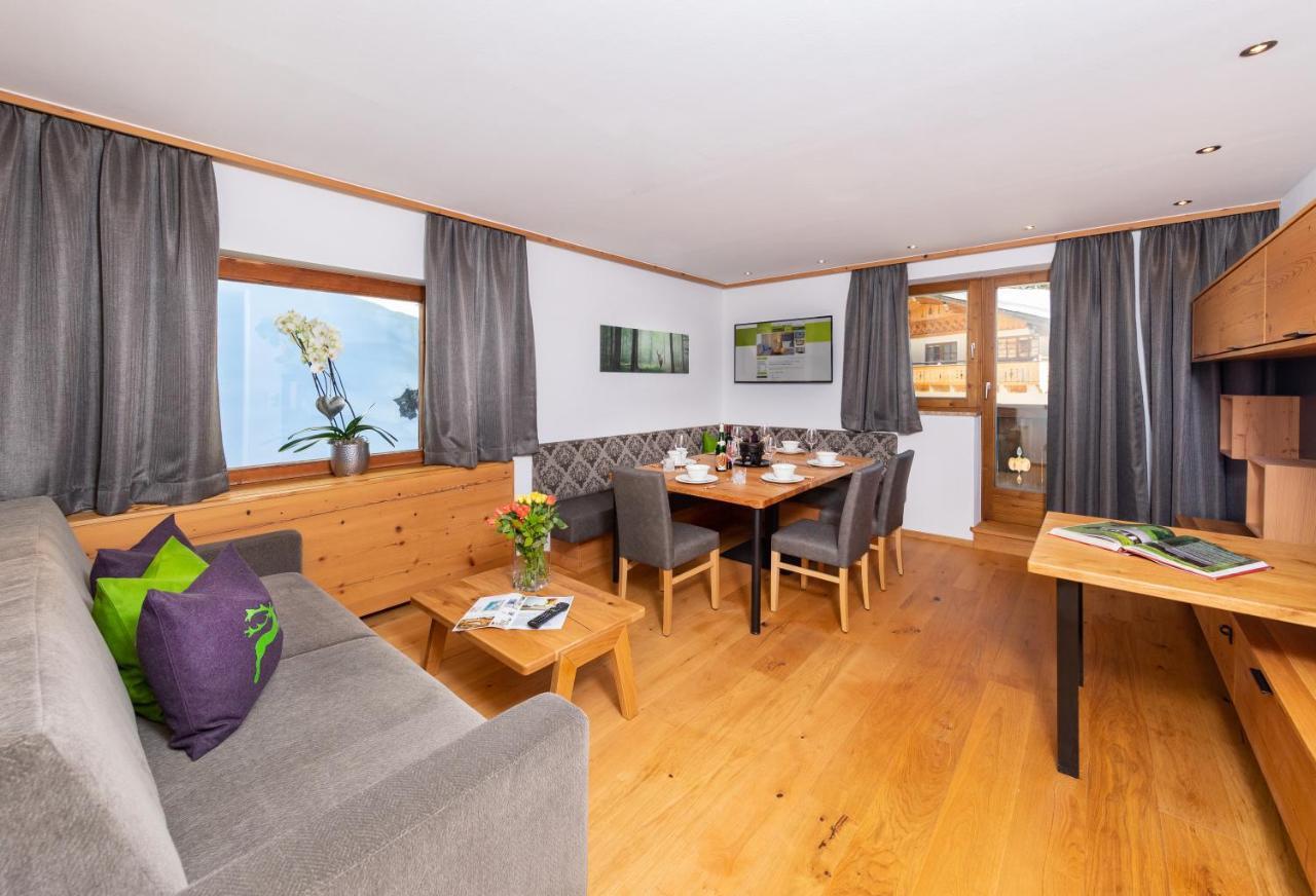 Das Gruenholz Aparthotel Mühlbach am Hochkönig Eksteriør billede